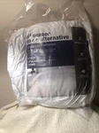 Blue Ridge Full/queen Cotton White Comforter All Season Down Alternative Nwt. Fixed Price $70.00.