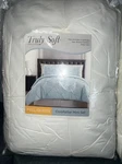 Truly Soft Everyday 3-PIECE White Full/queen Comforter Set, Ivory. Fixed Price $33.88.