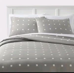 King 3 Pc Cotton Blend Sateen Duvet Cover & Shams Room Essentials. Fixed Price $33.85.