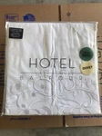 Hotel Balfour Embroidery Floral Frame White F/queen Duvet Cover Set 3 New. Fixed Price $119.99.