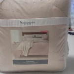 Koolaburra By Ugg Florence Full/queen Pink Chevron Comforter Set 3PC With Shams. Fixed Price $110.00.