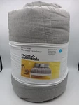 Room Essentials Reversible Microfiber Comforter King Size Gray 106IN X 92IN. Fixed Price $24.95.