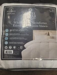 Hotel Grand Luxury Basic Bedding White Down Comforter Medium Warmth 500TC King. Fixed Price $85.00.