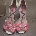 Betseyville By Johnson Pink Strappy Sandals Bow Studded Chain Us 7. Fixed Price $50.00.