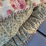 Waverly Luxury Collection Full/ Queen Comforter & 2 Shams Rose Floral Classic. Fixed Price $99.00.
