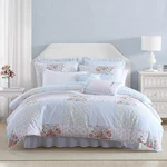 Laura Ashley Twin Comforter Bonus Set Soft Bedding Matching Shams. Fixed Price $117.00.