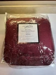 Cozelle Microfiber Oversized Blanket Comforter King Burgundy Polyester Brand New. Fixed Price $75.00.