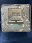 West Park Garnet 8-PIECE Comforter Set King Size Color Is Ocean Blue. Fixed Price $70.00.