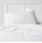 Room Essentials - Twin/xl All Season Comforter White 68X94. Fixed Price $35.99.