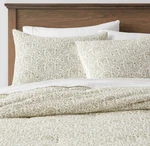 Threshold Cotton Comforter Set Traditional Vine Pattern, Green, Full/queen New. Fixed Price $89.99.