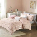 Intelligent Raina Comforter Microfiber Metallic Print Geometric Design.... Fixed Price $145.19.