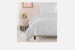 Twin/twin Extra Long Teen Diamond Clip Dot Comforter Set White - Makers 403. Fixed Price $29.99.