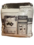 Better Homes & Gardens Comforter Set 12 Piece Size Full. Fixed Price $35.00.