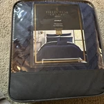 Fieldcrest Luxury Cotton Chevron Velvet Coverlet Quilt Full / Queen Navy. Fixed Price $54.99.