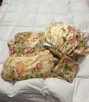 Rare Vtg Ralph Lauren 4 Piece Sussex King Fitted & Flat Sheet , Skirt Pillow. Fixed Price $190.00.