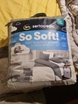Full/queen 3 Piece Sertapedic Soft Bedding Set - New Without Tags. Fixed Price $25.00.