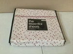 Bloomingdales 3 Pc Twin Sheet Set Red White Geometric Print Cotton Sateen. Fixed Price $38.99.