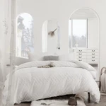 3PCS Tufted White Boho Duvet Cover Queen King Size Chic Bedding Comforter Set. Fixed Price $17.09.