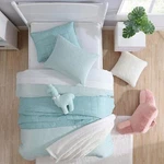 Koolaburra By Ugg Soothing Sea Green Kids Lux Reversible Twin Comforter Set $140. Fixed Price $99.99.