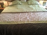 Pc.queen Sz Quilt Comforter Embroided PILL0W Shams &bed Skirt 104"X90"GC. Fixed Price $37.71.