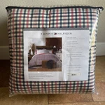 New Tommy Hilfiger Timeless Plaid Full/queen Comforter + Pillow Shams Bedding. Fixed Price $152.15.