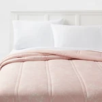 Full/queen Lofty Microfiber Printed Comforter Light Pink/white Floral - Room. Fixed Price $12.99.