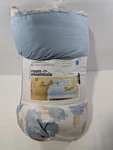 Room Essentials Microfiber Reversible Floral Comforter Full Queen Light Blue. Fixed Price $17.16.