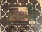 Chic Brooklyn Queen Comforter Set. Fixed Price $35.00.