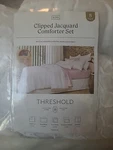 8PC King Clipped Jacquard Comforter, Shams (6 All!) Bedskirt, By Threshold. Fixed Price $56.25.