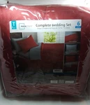 Mainstays Twin Piece Complete Bedding Set Solid Red MS9736130739-05 New. Fixed Price $25.00.
