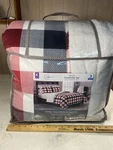 Mainstays King Reverse To Sherpa Flannel Comforter Red/black Plaid J79. Fixed Price $61.99.