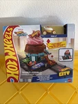 Hot Wheels City Speed Snap Track Downtown Ice Cream Swirl Set HTN77 New 4+. Fixed Price $22.00.