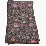 William Morris Honeysuckle Style Comforter Full/queen Euc 92 By 86. Fixed Price $125.00.