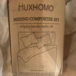Muxhomo Queen Comforter Set Navy White Floral Hypoallergenic Machine Washable. Fixed Price $35.99.