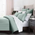 Fieldcrest Heritage Classic Stripe 3PC. 400TC Cotton Comforter Set Full/queen. Fixed Price $125.00.