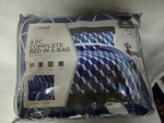Queen 8 Piece Complete Bedding Bag By Real Living. Fixed Price $25.00.