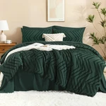 Comforter Set Queen 7 Pieces Dark Emerald Green Chevron Tufted Litanika Size. Fixed Price $89.99.