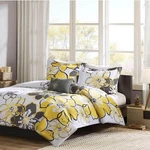 Allison Floral Comforter Set, Full/queen. Fixed Price $79.99.