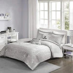 Intelligent Desing Zoey Metallic Triangle Print 4 Pcs Twin/twin Xl Comforter Set. Fixed Price $58.00.
