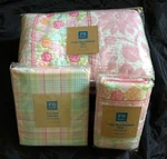 Nip Mix & Match Pbt Flower Shop Patchwork Quilt Posy Plaid Sheet Set! Xl Twin. Fixed Price $149.00.