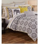 New Directions Logan 3 Pc Twin Xl Comforter Set Gray White Reversible. Fixed Price $70.00.
