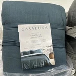Full/queen Heavyweight Linen Comforter & Sham Teal Blue Casaluna. Fixed Price $75.00.