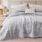 Leena 3-PIECED Black/white Polyester Full/queen Shaggy Long Fur Comforter Set. Fixed Price $94.87.