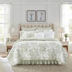 Twin Floral Reversible Quilt Set - Lightweight Farmhouse Bedding Green. Fixed Price $69.00.