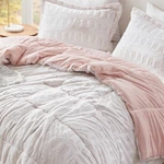 Madison Park Soft Plush Comforter Long Faux Fur Full/queen, Blush/white. Fixed Price $91.99.