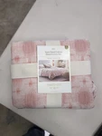 Threshold Yarn Dyed Cotton Duvet Cover Set King Pink. Fixed Price $29.98.