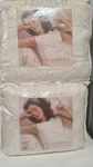 Cuddledown Heirloom Silk Dual Warmth 800FP Goose Comforter Queen L4 New. Fixed Price $450.00.