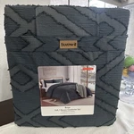Bearpaw Brax Full /queen Comforter Set New. Fixed Price $49.99.