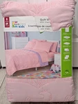 New Mainstay Kids Pink "unicorn" Double Size 7PC Quilt Set With Sheets. Fixed Price $45.99.