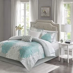 Madision Park Essentials Maible Floral Aqua Queen Bed In Bag 9 Piece Set. Fixed Price $128.86.